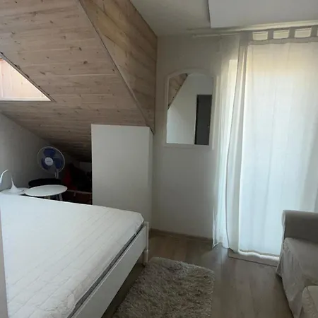 Apartamentai Prie Baseino *
